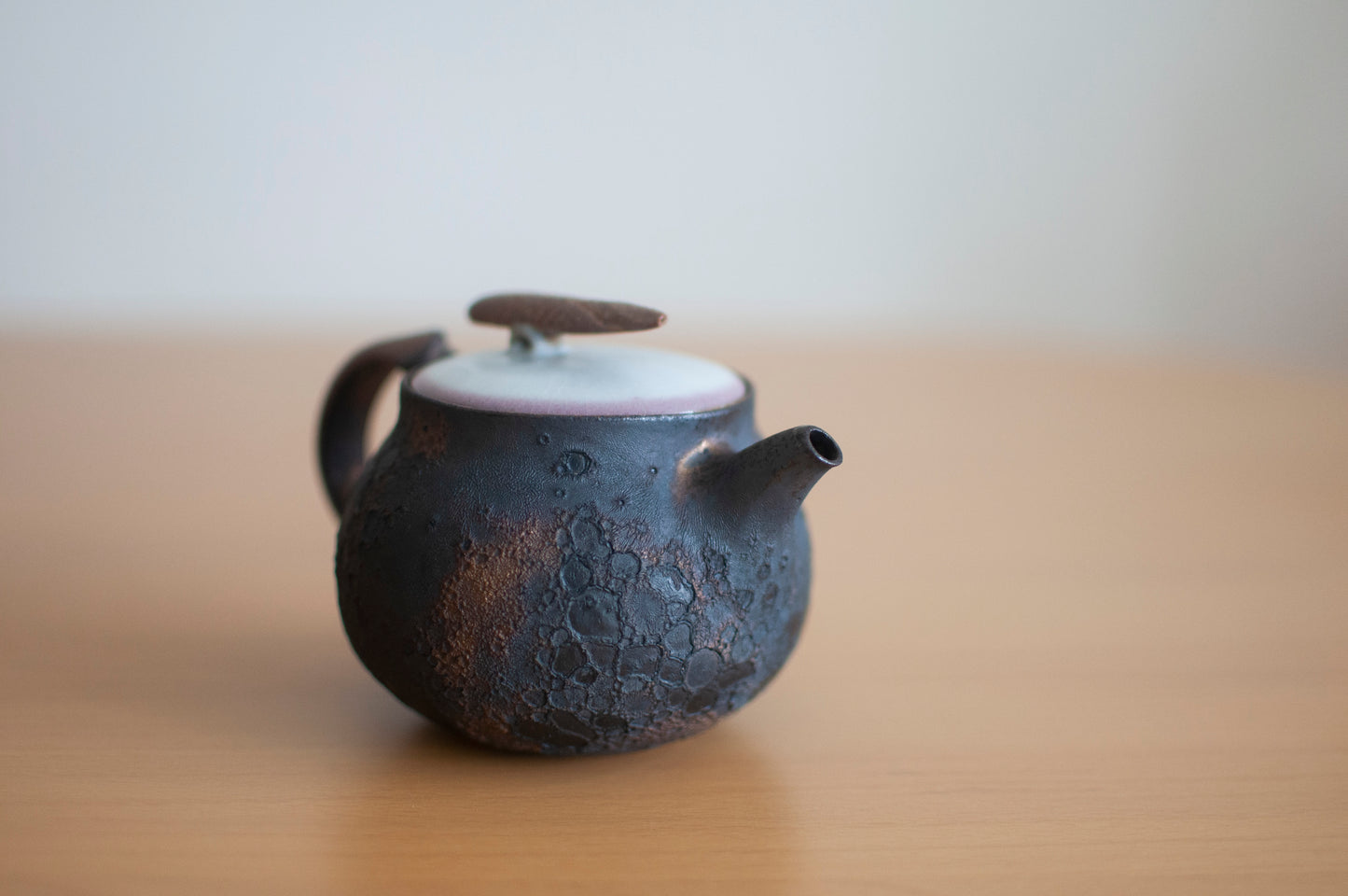 Full Moon Glazed Ceramic Teapot